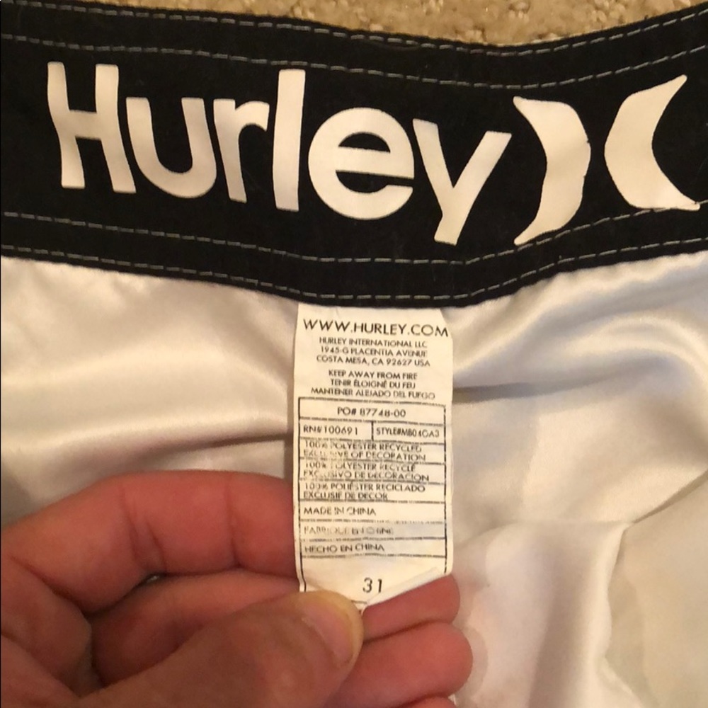 Hurley bathing suit - Picture 2 of 3
